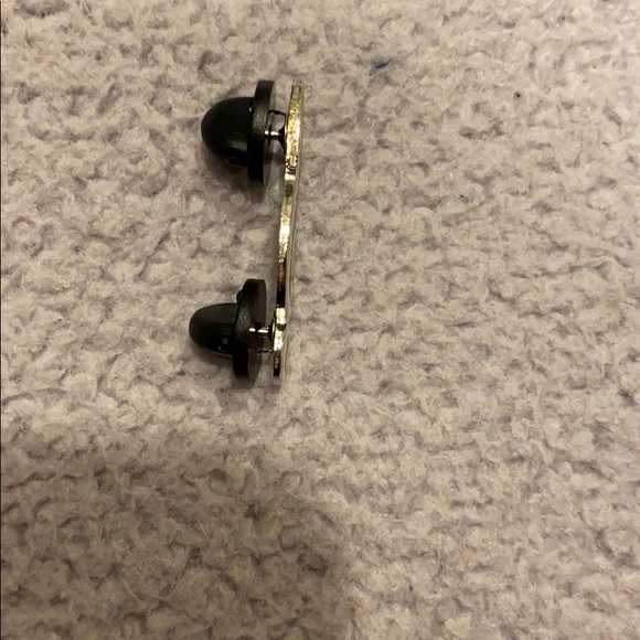 Treble Clef Music Pin - Picture 3 of 4